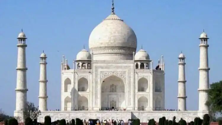 Taj mahal (agra)india -QUICKCLARITY news - Coronavirus - All ASI-Protected Monuments, Central Museums Across India To Be Shut Till March 31