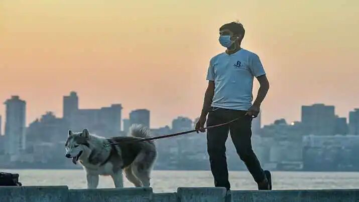 Coronavirus - Mumbai COVID-19 +ve man took train to attend wedding; contacted 1,000 people