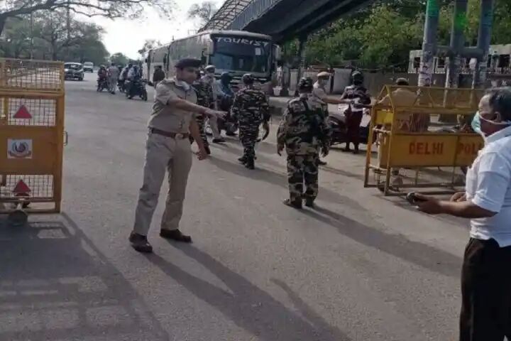 Delhi police detain, let off over 3,000 for violating lockdown