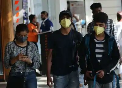 Eat healthy instead of taking vitamin capsules to prevent COVID-19