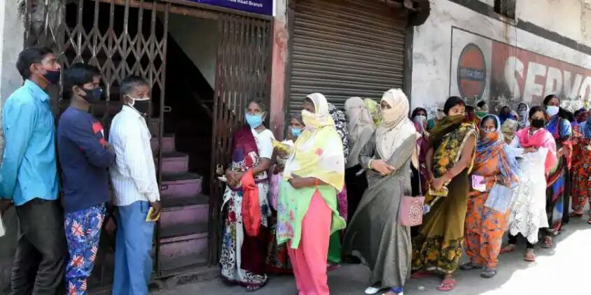 Banking, insurance operations to continue during extended coronavirus lockdown - Centre

