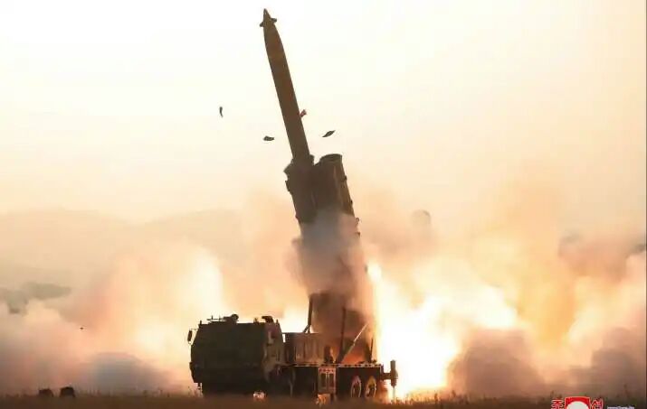 5 rockets land near US oil company in Iraq