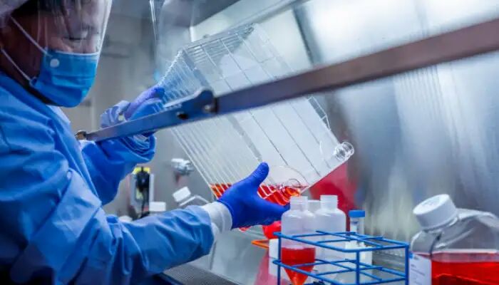 Centre suggests need for making dedicated COVID-19 hospitals in each district of country