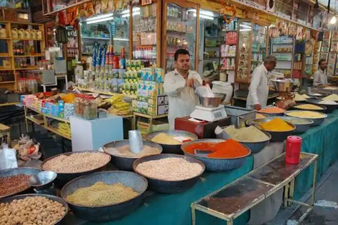 (COVID-19) Govt plans to set up chain of 20 lakh 'Suraksha Stores' retail shops across India