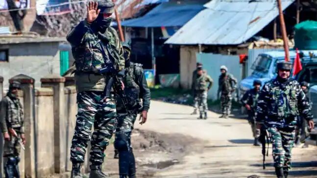 J&K - Three CRPF jawans killed, 2 injured in militant attack in Sopore, LeT module claims responsibility