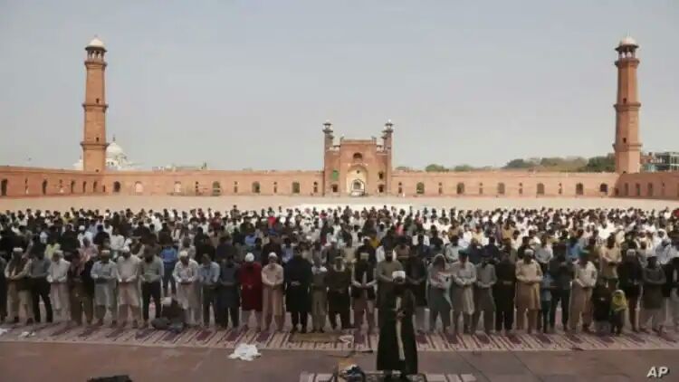 "We don't believe in coronavirus, we believe in Allah.