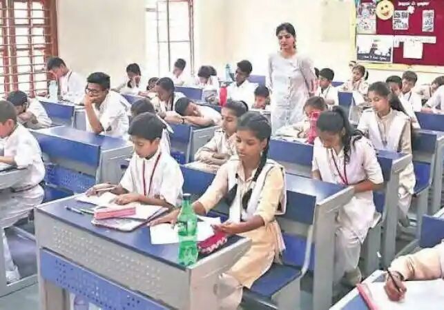 (COVID-19) Schools to function 3 days a week, classes to be held in open grounds - Reports

