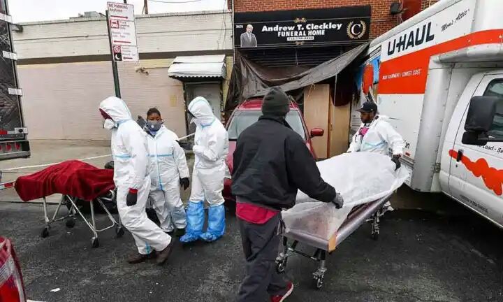 New York funeral home's licence suspended for piling bodies in trucks